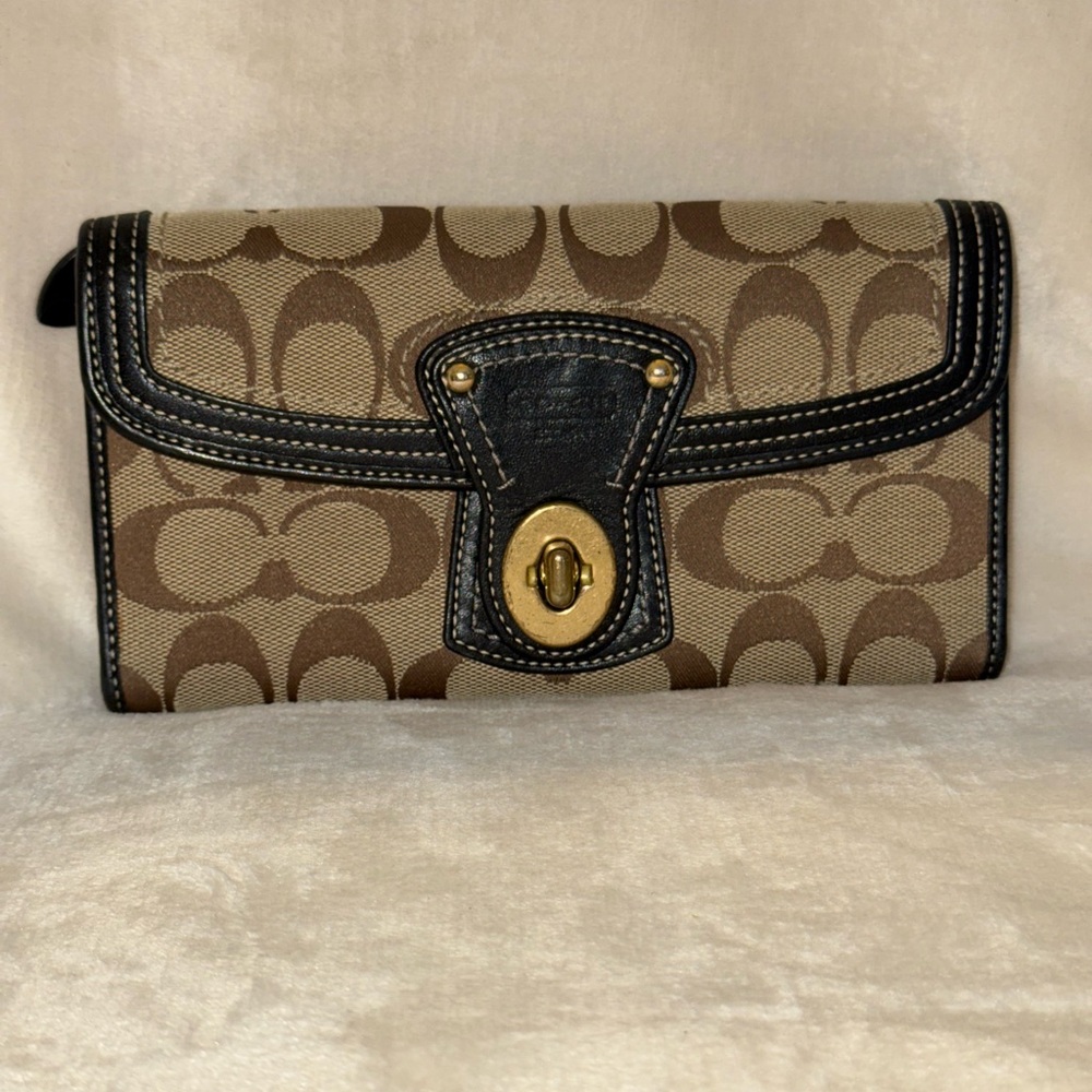 Coach Tan and Black Signature Wallet